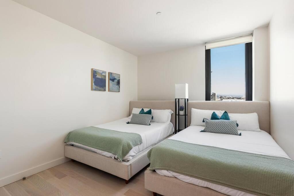 The Rose Quartz - Rooftop Pool, Gym Glamorous Santa Monica 2br