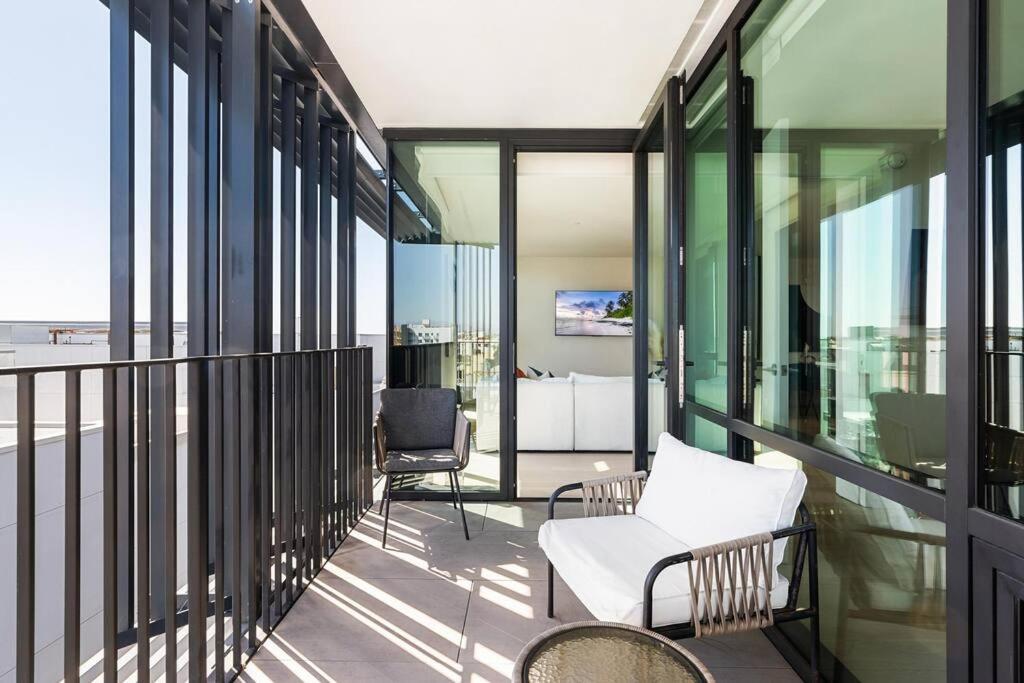 The Rose Quartz - Rooftop Pool, Gym Glamorous Santa Monica 2br Apartment Los Angeles