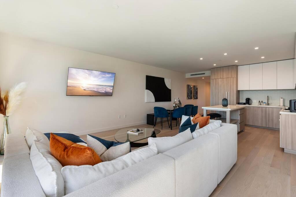 Apartment The Rose Quartz - Rooftop Pool, Gym Glamorous Santa Monica 2br