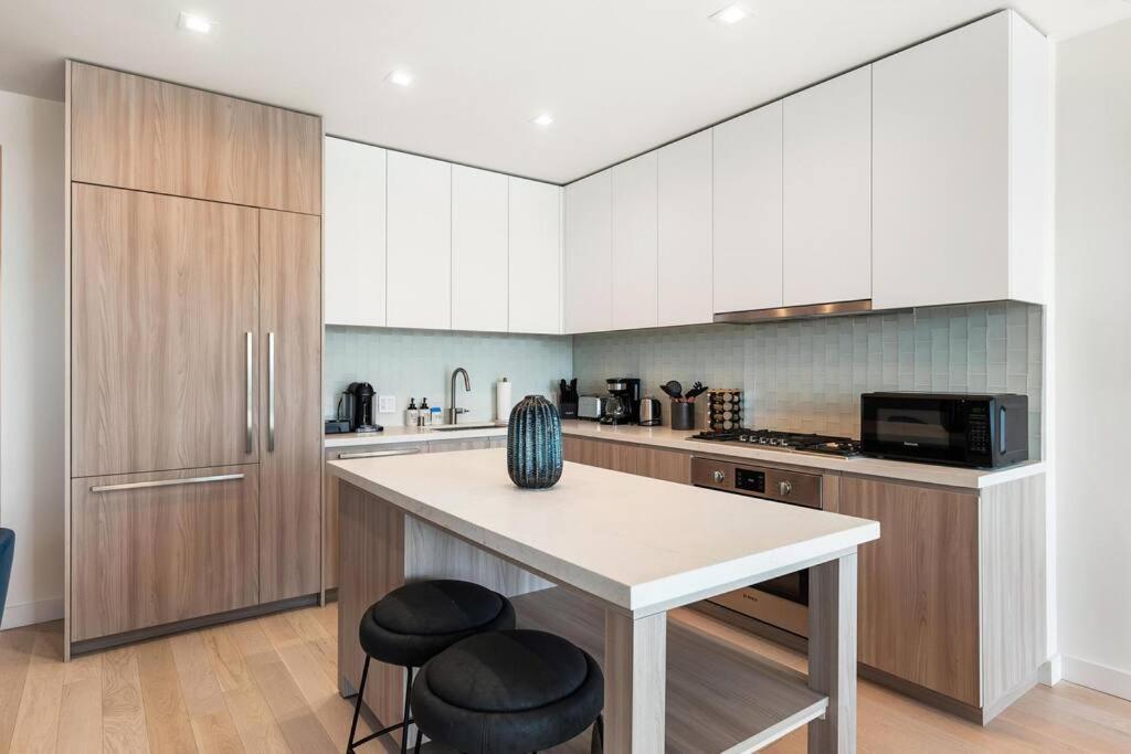 The Rose Quartz - Rooftop Pool, Gym Glamorous Santa Monica 2br